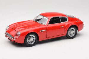 Aston Martin DB4 GT Zagato Rot Road Signature 1:18 92728 Metall