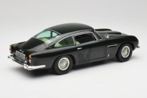 Aston Martin DB5 California Salbeigrün Chrono 1:18 H1001 Metall — Bild 3 von 8