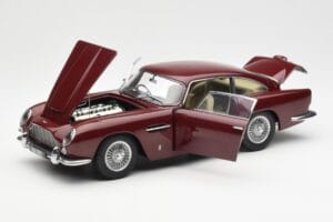 Aston Martin DB5 Dubonnet Rot AUTOart 1:18 70213 Metall — Bild 2 von 8