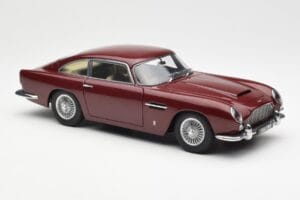 Aston Martin DB5 Dubonnet Rot AUTOart 1:18 70213 Metall — Bild 6 von 8