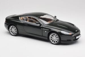 Aston Martin DB9 Schwarz Solido 1:18 15025600 Metall — Bild 6 von 8