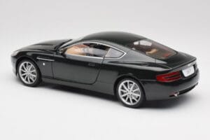 Aston Martin DB9 Schwarz Solido 1:18 15025600 Metall — Bild 7 von 8