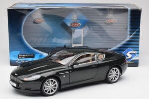 Aston Martin DB9 Schwarz Solido 1:18 15025600 Metall — Bild 8 von 8