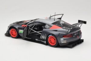 Aston Martin DBR9 GT1 #59 Team Modena A. Garcia / J. Menten / C. Fittipaldi 24 Hours of Le Mans 2006 Solido 1:18 80014 Metall — Bild 5 von 8