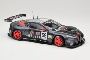 Aston Martin DBR9 GT1 #59 Team Modena A. Garcia / J. Menten / C. Fittipaldi 24 Hours of Le Mans 2006 Solido 1:18 80014 Metall — Bild 6 von 8