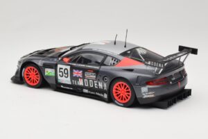 Aston Martin DBR9 GT1 #59 Team Modena A. Garcia / J. Menten / C. Fittipaldi 24 Hours of Le Mans 2006 Solido 1:18 80014 Metall — Bild 7 von 8