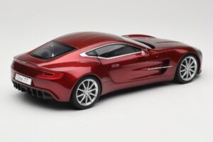 Aston Martin One-77 Diavolo Red AUTOart 1:18 70245 Metall — Bild 3 von 8