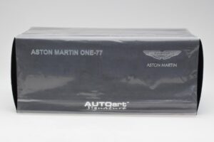 Aston Martin One-77 Morning Frost Weiß AUTOart 1:18 70244 Metall — Bild 8 von 8