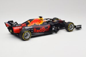 Aston Martin Red Bull Racing RB15 #33 M. Verstappen Winner Brazil GP 2019 Minichamps 1:18 110191933 Metall — Bild 2 von 6