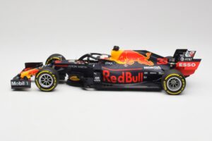 Aston Martin Red Bull Racing RB15 #33 M. Verstappen Winner Brazil GP 2019 Minichamps 1:18 110191933 Metall — Bild 3 von 6
