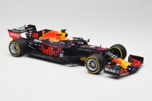 Aston Martin Red Bull Racing RB15 #33 M. Verstappen Winner Brazil GP 2019 Minichamps 1:18 110191933 Metall — Bild 4 von 6