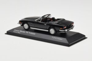 Aston Martin V8 Volante Schwarz Minichamps 1:43 400137730 Metall — Bild 3 von 4