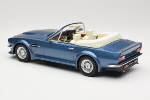 Aston Martin V8 Volante Blau GT Spirit 1:18 GT128 Resin — Bild 5 von 6