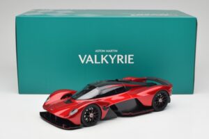 Aston Martin Valkyrie AMR Pro Hyper Red TopSpeed 1:18 TS0539 Metall — Bild 6 von 6
