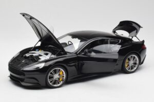 Aston Martin Vanquish Onyx Schwarz AUTOart 1:18 70247 Metall — Bild 2 von 8