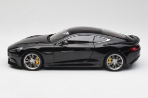 Aston Martin Vanquish Onyx Schwarz AUTOart 1:18 70247 Metall — Bild 4 von 8