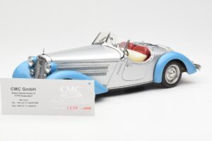 Audi 225 Front Roadster Blau Silber CMC 1:18 M-075B Metall