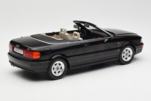 Audi 80 B3 Cabriolet Schwarz MCG 1:18 MCG18372 Metall — Bild 2 von 6