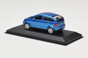 Audi A2 Light Blue Metallic Minichamps 1:43 AUDI007 Metall — Bild 3 von 4