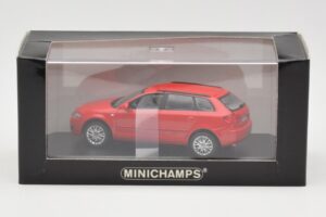 Audi A3 8P Sportback Rot Minichamps 1:43 5010403023 Metall — Bild 4 von 4