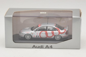 Audi A4 B5 #4 P. Vidali STW Cup 1998 Minichamps 1:43 AUDI013 Metall — Bild 4 von 4