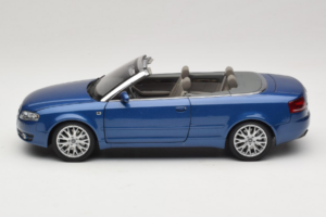 Audi A4 B6 Cabriolet Blau Norev 1:18 5010504325 Metall — Bild 4 von 9