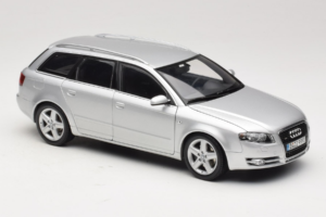 Audi A4 B7 3.2 Quattro Avant Silber Minichamps 1:18 5010404215 Metall — Bild 6 von 8