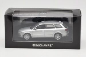Audi A4 B7 Avant Silber Minichamps 1:43 AUDI009 Metall — Bild 4 von 4