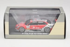 Audi A4 B7 #11 Team Abt M. Rockenfeller DTM 2007 Minichamps 1:43 5020700163 Metall — Bild 4 von 4