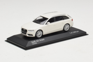 Audi A4 B8 Avant Weiß Minichamps 1:43 410011010 Metall — Bild 2 von 5