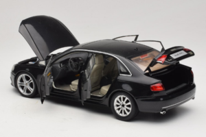 Audi A4L B8 Schwarz Paudi 1:18 AUDI012 Metall — Bild 5 von 8