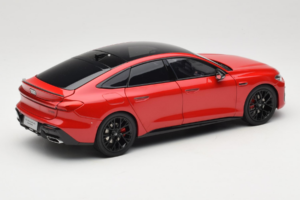 Audi A5L Sportback Rot OEM 1:18 ZAM60004A Metall — Bild 3 von 8