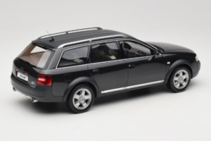 Audi A6 C5 Allroad quattro Brilliant Black Otto 1:18 OT1189 Resin — Bild 2 von 6