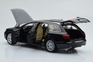 Audi A6 C6 Avant Schwarz Norev 1:18 188304 Metall — Bild 3 von 8