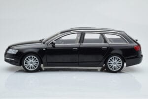 Audi A6 C6 Avant Schwarz Norev 1:18 188304 Metall — Bild 5 von 8