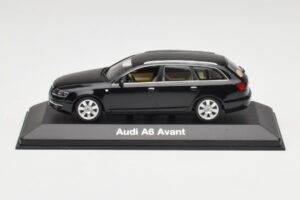 Audi A6 C6 Avant Phantom Schwarz Minichamps 1:43 5010406233 Metall