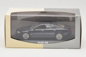 Audi A8 D3 Blue Metallic Light Interior Minichamps 1:43 20000001386003 Metall — Bild 4 von 4