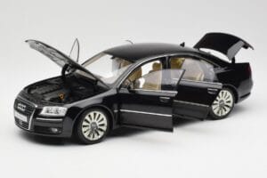 Audi A8 D3 W12 Schwarz Kyosho 1:18 09212BK Metall — Bild 2 von 8