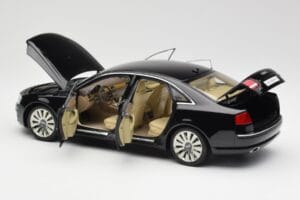 Audi A8 D3 W12 Schwarz Kyosho 1:18 09212BK Metall — Bild 5 von 8