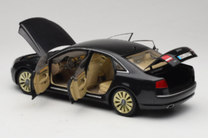 Audi A8 D3 W12 Schwarz Kyosho 1:18 5010508135 Metall — Bild 5 von 8