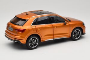 Audi Q3 F3 Orange Metallic Paudi Model 1:18 05962Q32019 Metall — Bild 3 von 8
