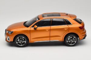 Audi Q3 F3 Orange Metallic Paudi Model 1:18 05962Q32019 Metall — Bild 4 von 8