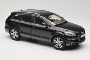 Audi Q7 4L Lava Grey Minichamps 1:18 5010507625 Metall — Bild 6 von 8