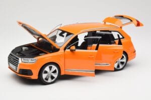 Audi Q7 4M Orange Metallic Minichamps 1:18 110014004 Metall — Bild 2 von 8