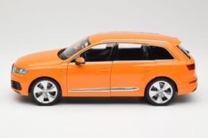 Audi Q7 4M Orange Metallic Minichamps 1:18 110014004 Metall — Bild 4 von 8