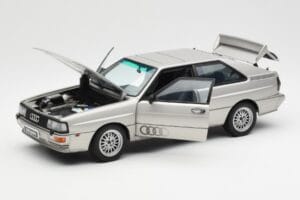 Audi Quattro LWB Silber AUTOart 1:18 70303 Metall — Bild 2 von 8
