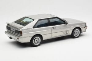 Audi Quattro LWB Silber AUTOart 1:18 70303 Metall — Bild 3 von 8