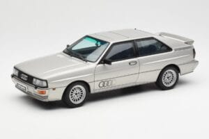 Audi Quattro LWB Silber AUTOart 1:18 70303 Metall