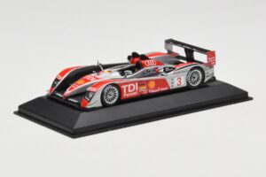 Audi R10 TDI LMP1 #3 L. Luhr / A. Premat / M. Rockenfeller 24 Hours of Le Mans 2008 Minichamps 1:43 400089903 Metall — Bild 2 von 4