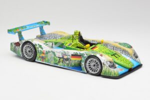 Audi R8 LMP Crocodile 2001 Maisto 1:18 35899 Metall — Bild 4 von 6